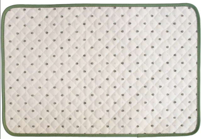 Provence quilted Placemat (Calissons. white green)